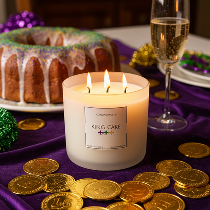 King Cake 3-Wick In-Use Shot